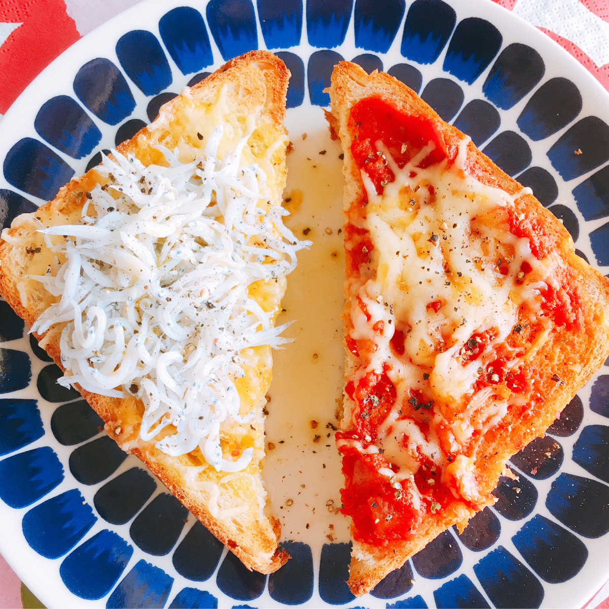 画像：シラスチーズサンドイッチ