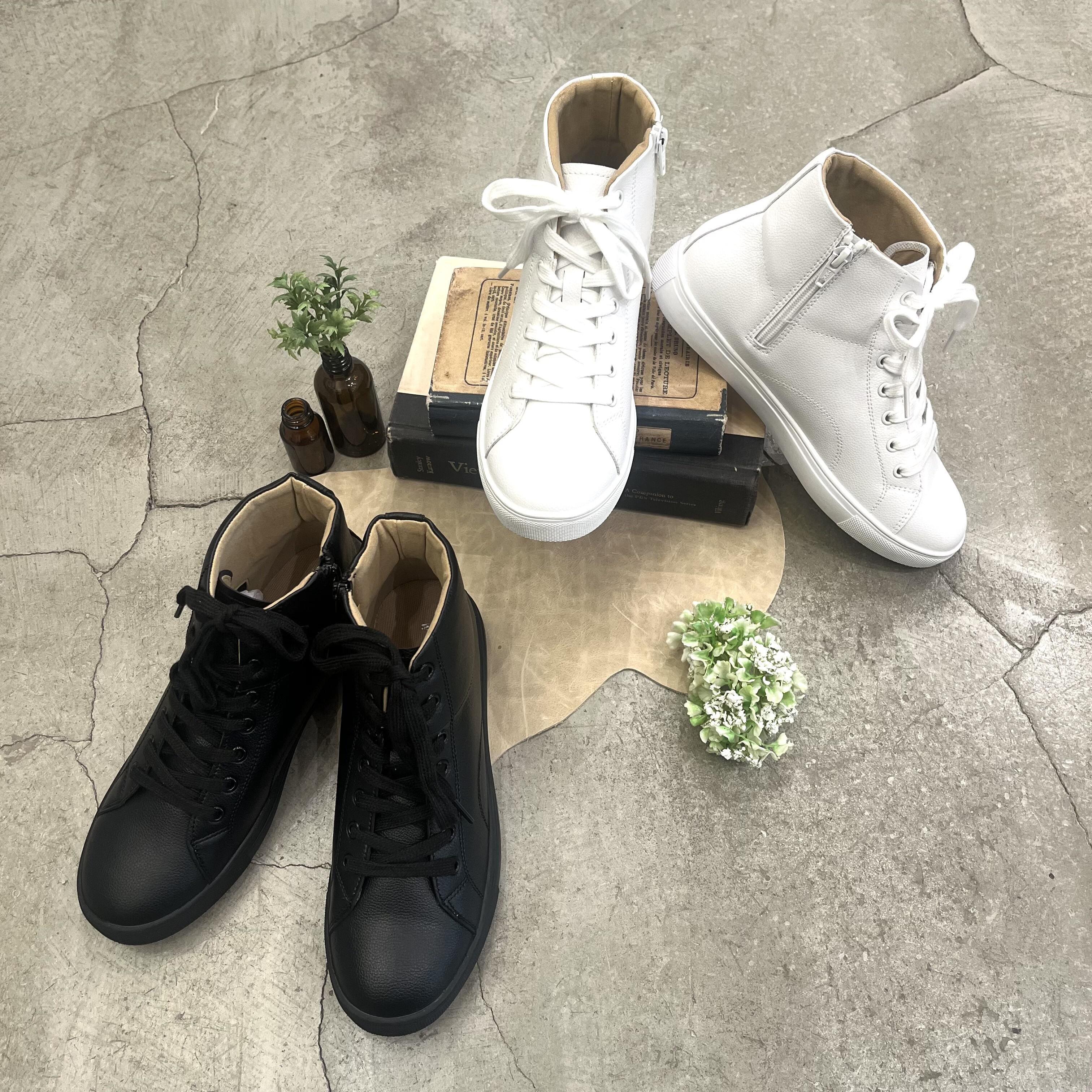 YELLOW スニーカー風ミュール YELLO / MONO SNEAKER MULES