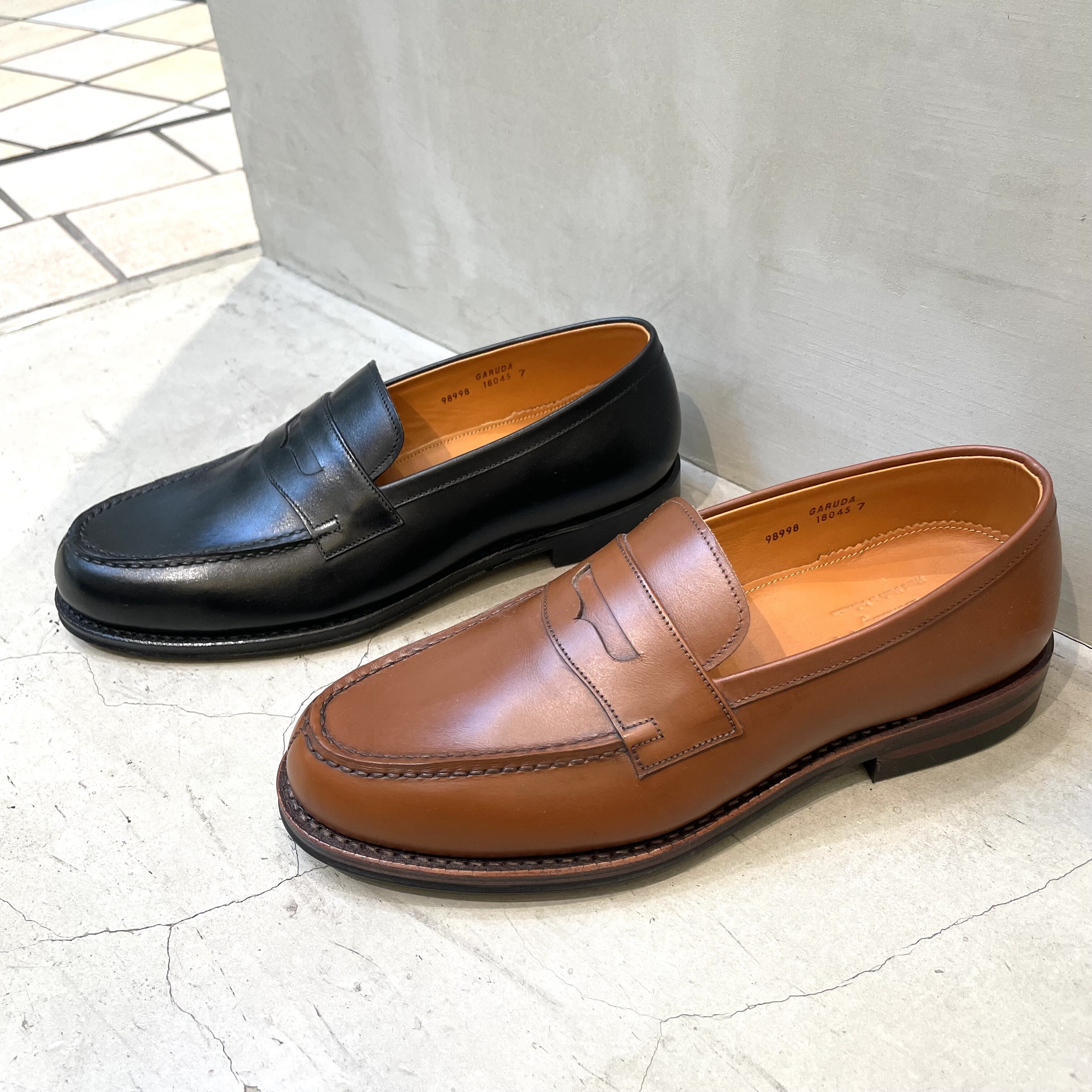 Jalan Sriwijaya】ジャランスリウァヤ 定番ローファー | ウォッシュ