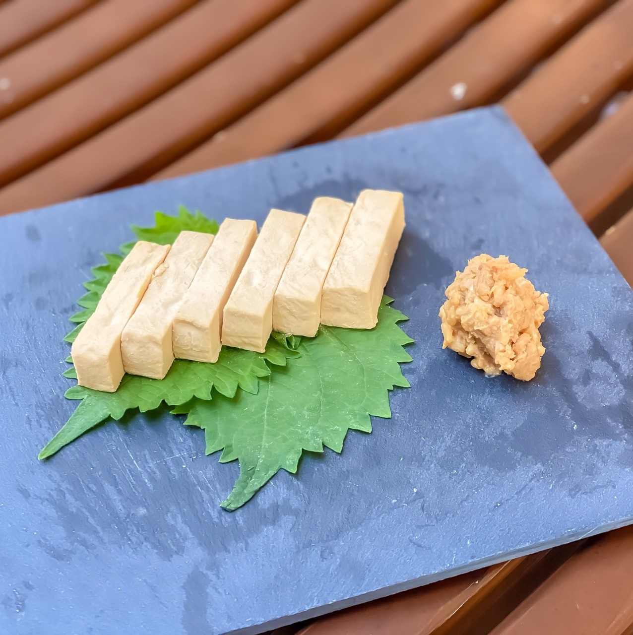 ワインにも日本酒にも合う 味噌漬けチーズ ヴィノスやまざき ショップニュース たまプラーザ テラス
