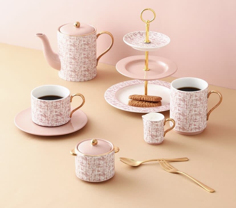 新品 A.D.M.J. チェーン付ガマグチパース ファンシー ツイード ピンク