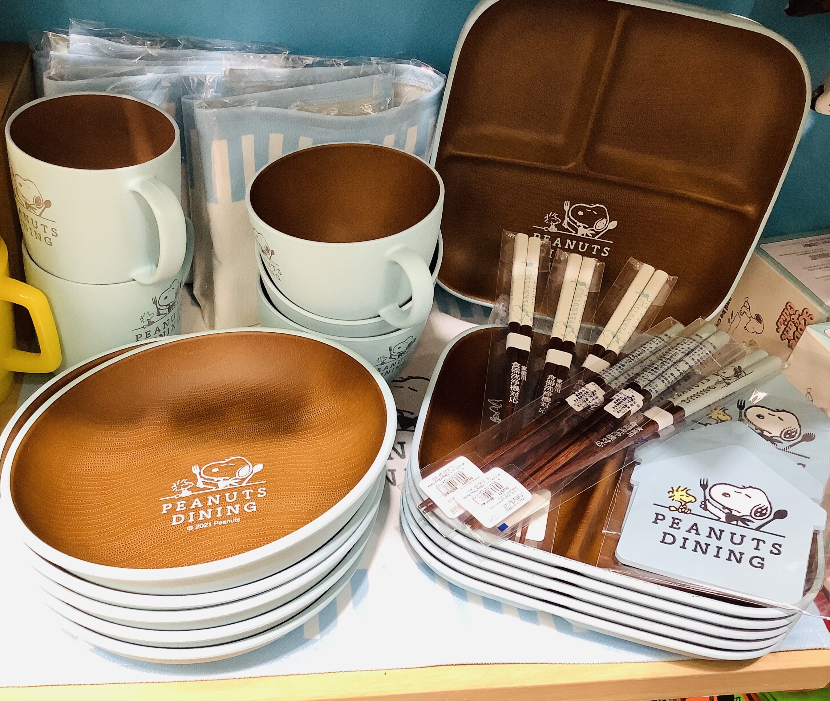 スヌーピー食器入荷致しました キートス ショップニュース たまプラーザ テラス