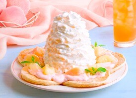 旬の白桃をはじめ、夏を彩る新作メニューが登場！ | エッグスン
