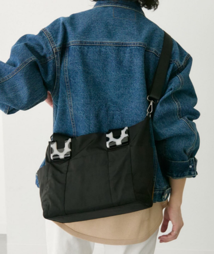 大人気！樹脂パーツトートバッグ