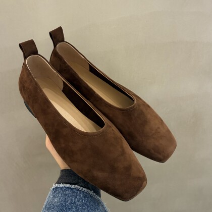 特集≪≪大注目のブラウンスエード！