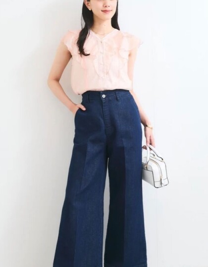 6月入荷予定！夏の主役級シアーフリルブラウス♡