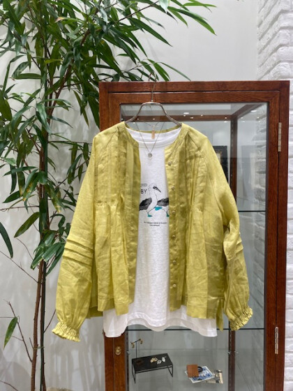 ラミーオーガンジー　ランダムタックブラウス