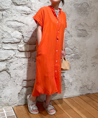 リネンレーヨンスタンドワンピース