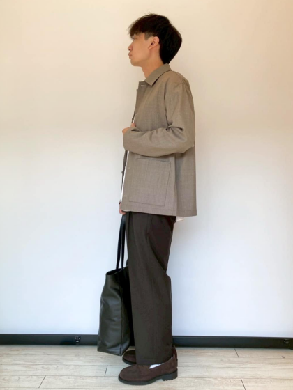 さらっと羽織れるキレイメライトアウター！