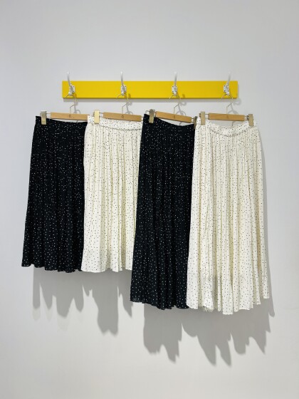 【新色入荷✨️】夏でもサラッとはける楊柳スカート🎐 𓈒𓏸