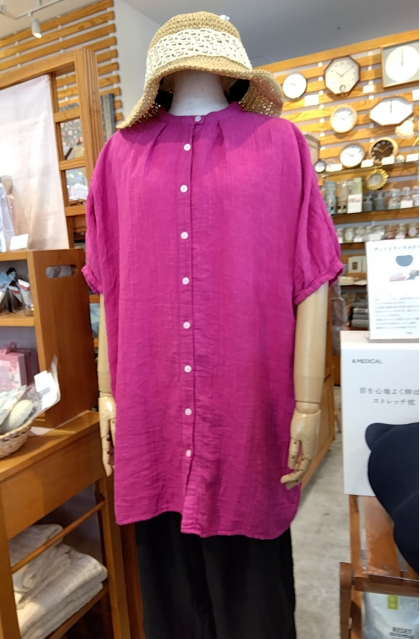 新作お洋服のご案内