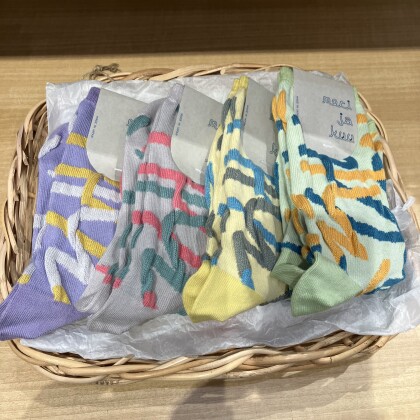 【数量限定】『hapuna＆Co.』のカラフルソックス入荷しています。