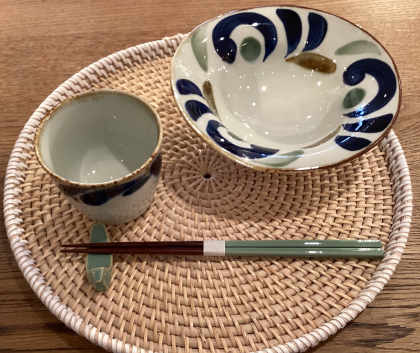 夏の食卓にぴったり　呉須飴の器