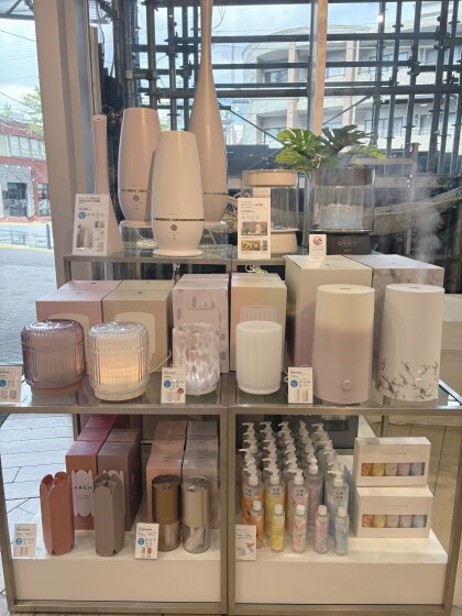 デザイン豊富な新作加湿器入荷してます✨