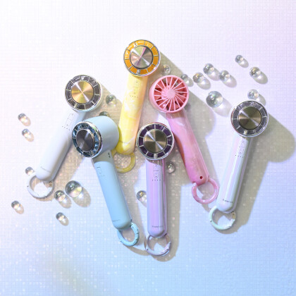 4/6（月）に入荷決定✨ハンディファンの新モデル✨