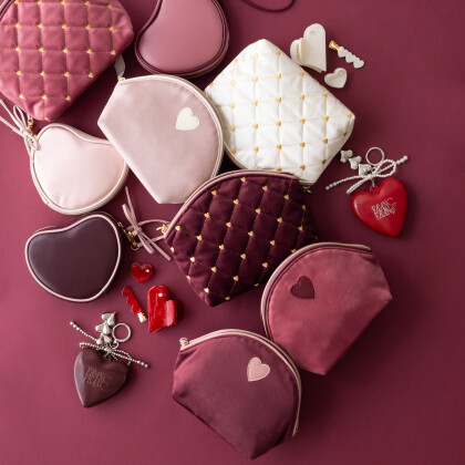 【NEW】バレンタインのお出かけ気分を高めてくれるポーチ♥