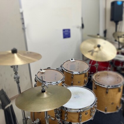【音楽教室】レッスン室のご紹介　～ドラム＆ギター編～
