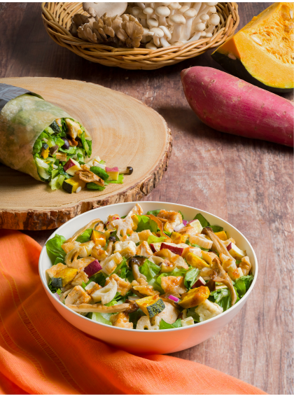 10月限定！「秋のスモーキーサラダ」登場🥗✨