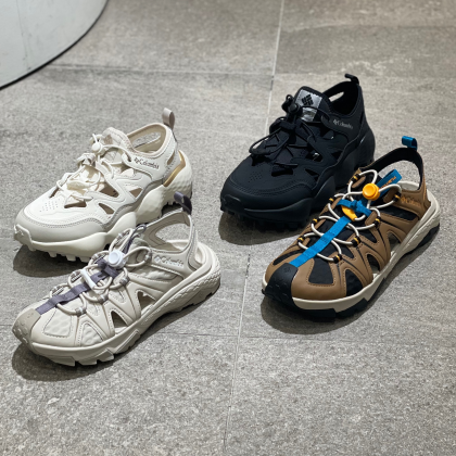 話題のシューズ続々入荷‼️