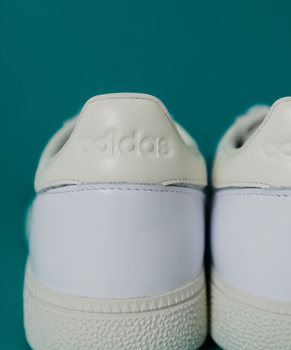 【Exclusive Item】今春大注目！『別注』adidas×DOORS HANDBALL SPEZIAL 発売！