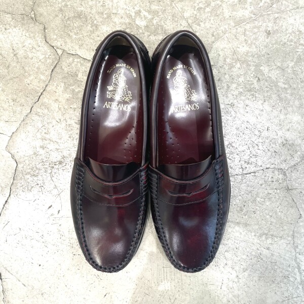 丁度良いローファーあります♪【ARTESANOS】