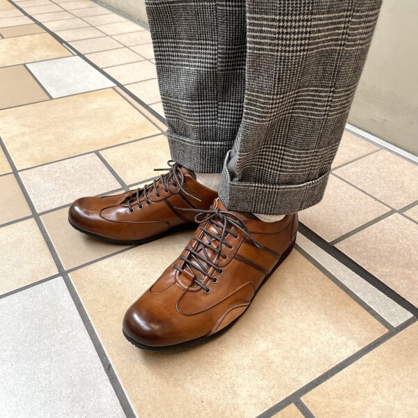 【three generations】人気モデル　待望のNEW COLOR