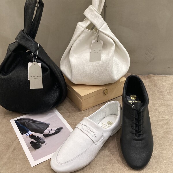 モノトーン特集！-Shoes&Bag-