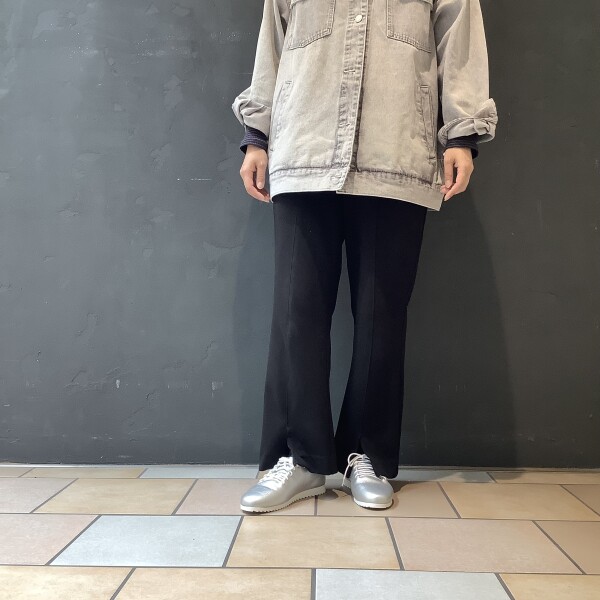 春おすすめの大人レザースニーカー【SWAAN4RLBERG】