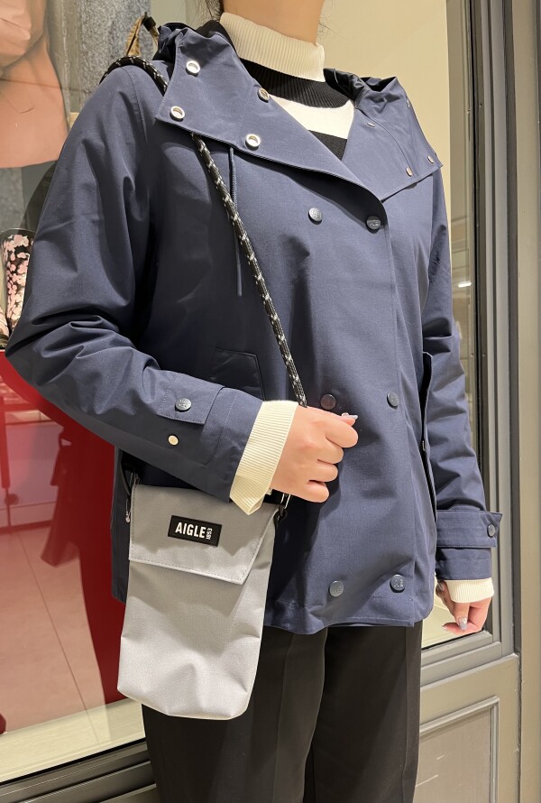 ゴアテックス　フーデッドジャケット