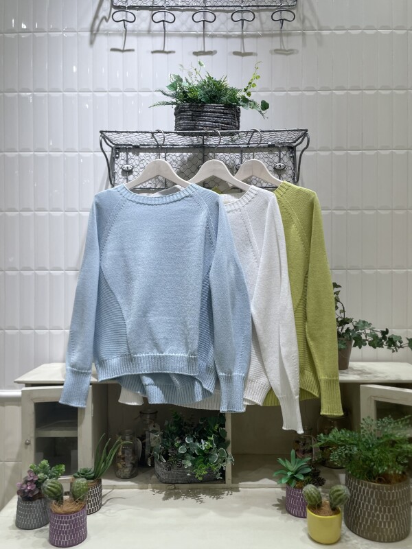 【オトクなお知らせも】日本の技術が詰まった春色ニット🌿