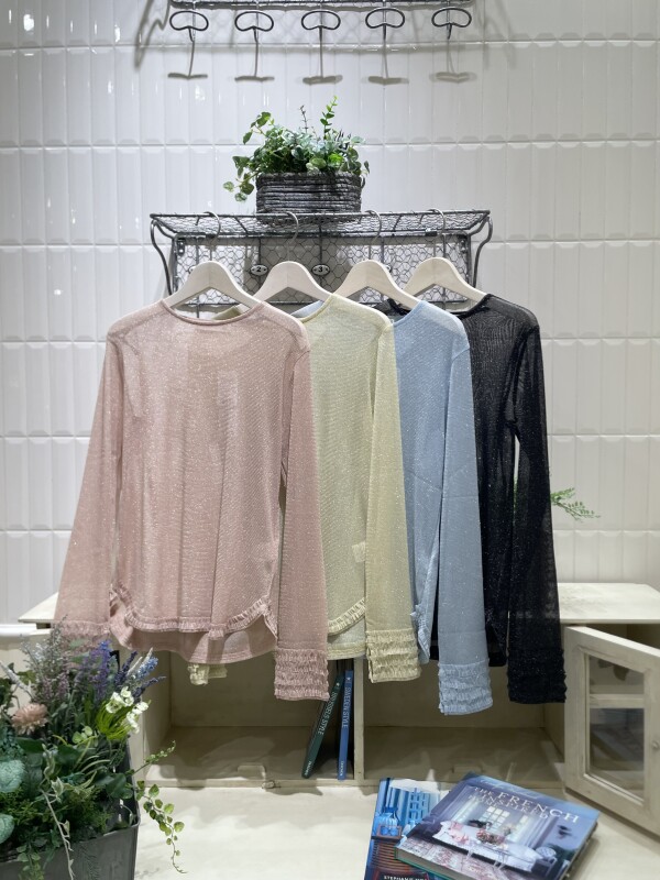 【一部店舗限定】‘‘こなれ‘‘インナーでオシャレ上級者に🪄