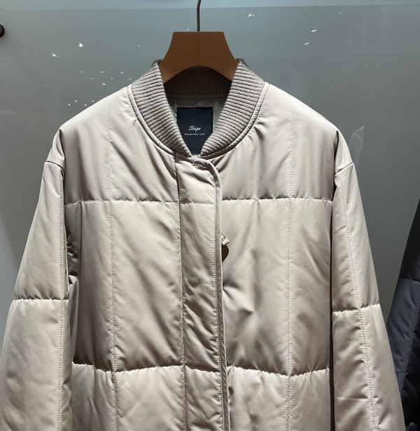 【WOMENS】新作コート入荷してます✨