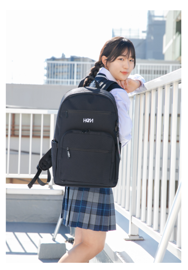 ★Seventeenコラボスクールバッグ第二弾が発売です★
