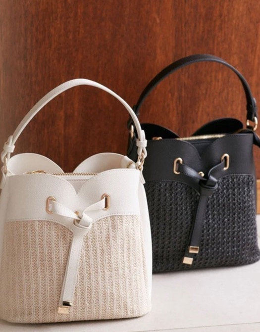 ♡人気のハートカットバック新色入荷予定♡