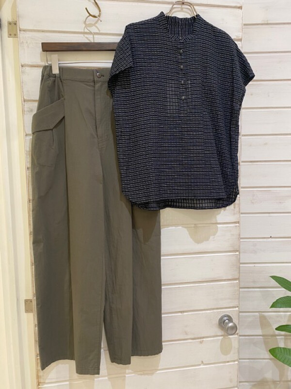 【新作入荷】オーガニックマグワッシャー　タックパンツ