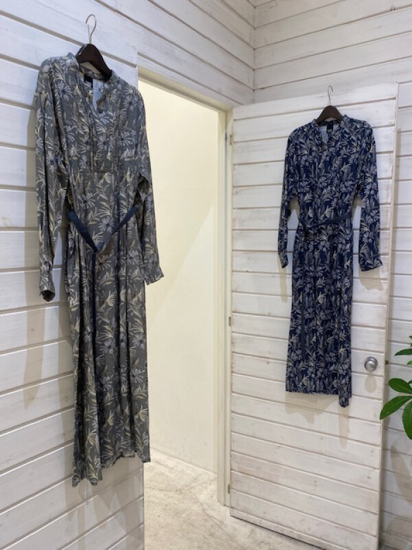 オータムフォレストプリント　ベルト付きワンピース