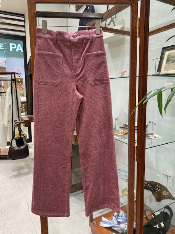 【新商品】変形コーデュロイ　フレアパンツ