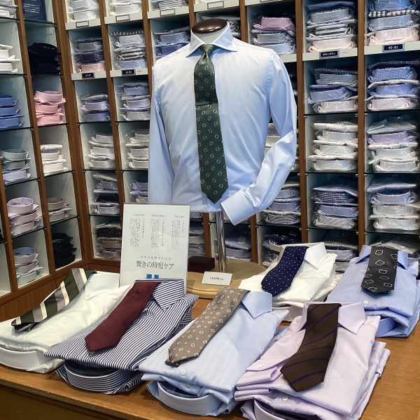 ９月ベーシックなシャツを買い替えませんか？