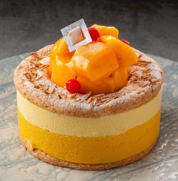 アイスケーキ　トロピカルマンゴーはじめました