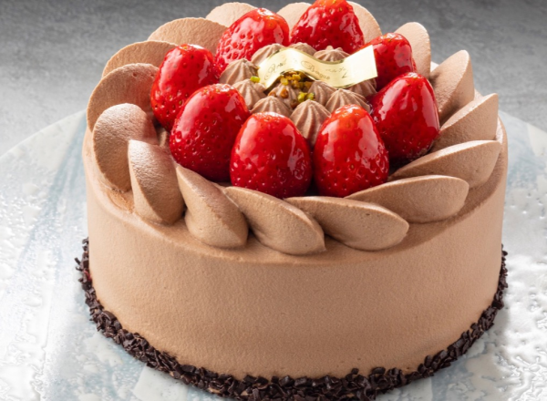 ご予約前限定！　いちごのチョコショート