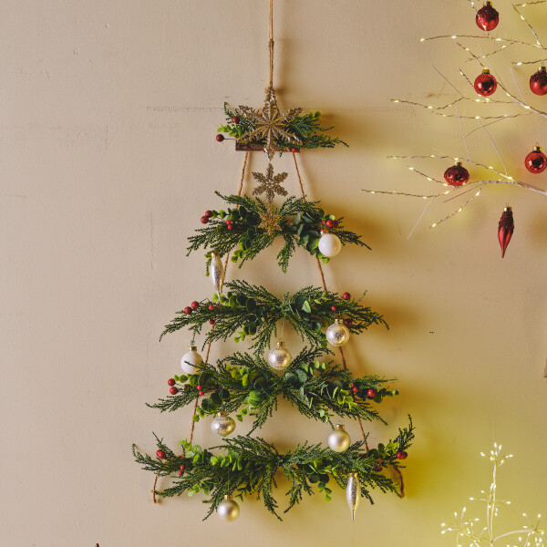 壁面からクリスマス気分を