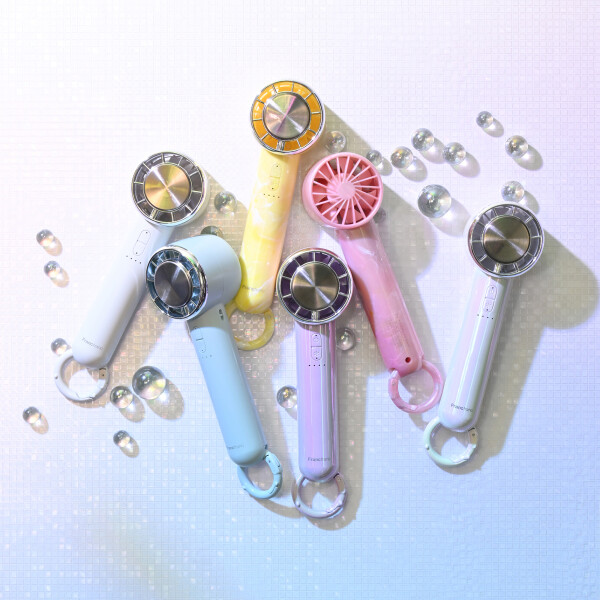 4/6（月）に入荷決定✨ハンディファンの新モデル✨