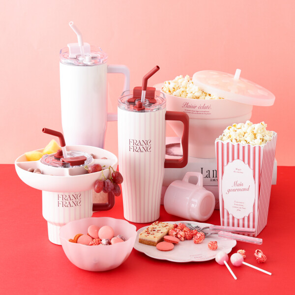 自宅で映画館気分を楽しめる♪「おうちシネマ」シリーズ入荷⭐