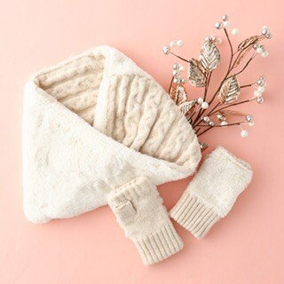ふわふわであったか冬に備えるスヌード＆手袋💖🧤
