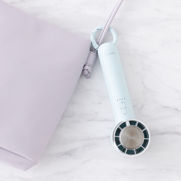 4/6（月）に入荷決定✨ハンディファンの新モデル✨