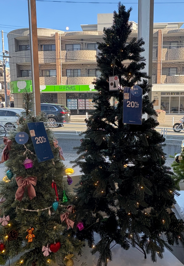 早い者勝ち！！現品ツリーがお買い得！！