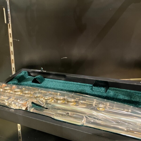 【入荷しました！！！】フルートご紹介💕