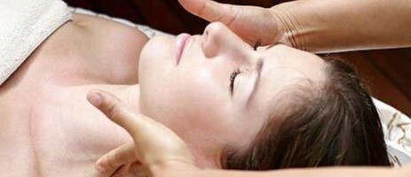 ～✿シンメトリーはネイルステーション内にあります✿～