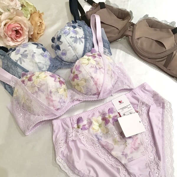 大人気❣️日中のバストを守るブラ