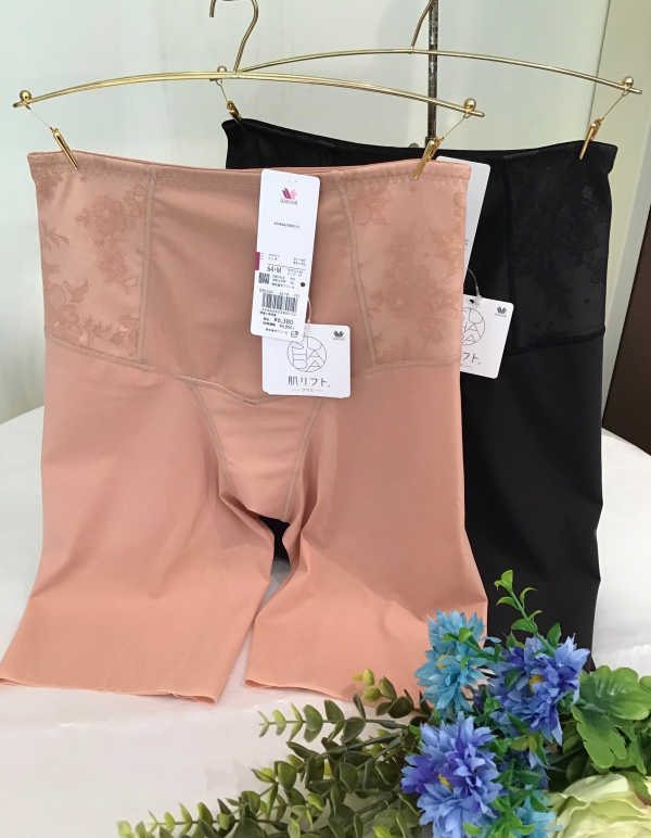 ググッと引き上げ美シルエットキープ✨